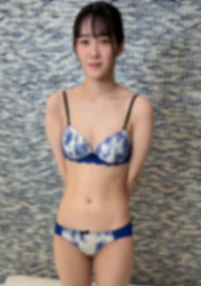 黒髪の制服10代。凛とした色白スレンダーの発育中マンコがまさかの大量潮吹き。人生初の生ハメ中出しの気持ちよさに絶叫。