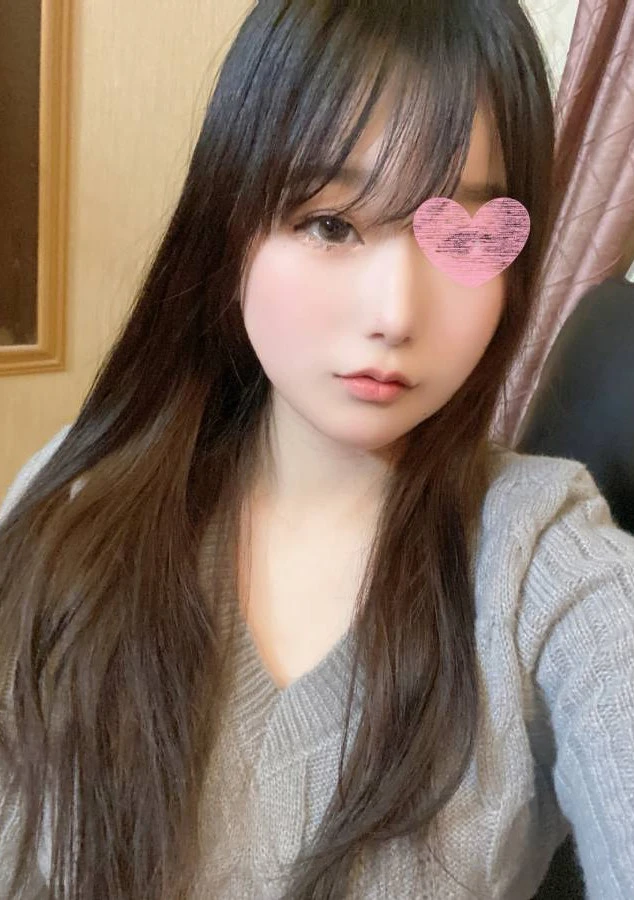 おっとり系の純真無垢な未〇年１８の女の子に人生初中出し。