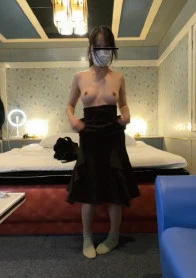 【完全素人リアル動画#116】150cm眼鏡女子！今までの最高イキ5回→今回21回‥Hな事に興味津々で初中出し！#100%リアル