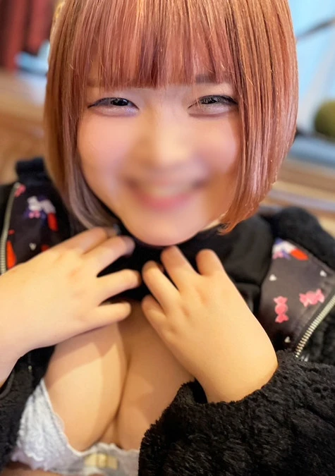 【無修正】色白巨乳のやわらか19歳♡エッチが大好き初パイズリでチンコの鼓動を感じる。ニコニコ笑顔でおじさんと身体を交え2射精敏感チンポに男の潮吹き寸前悶絶亀頭責め！