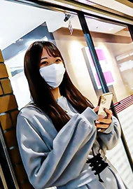 【ハメ撮り・強要・背徳】ホストの真似事。飽きた女を個撮に強要。体臭臭いおじさんと酷なセックスさせてみたw 中出し２回！