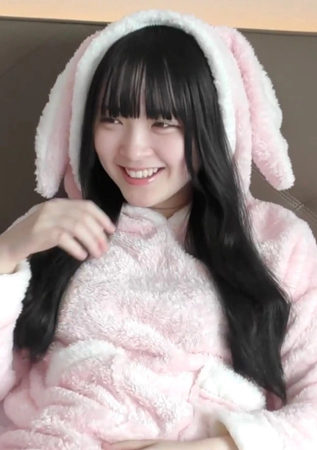 マジで天使？！寝起きから可愛いゆなちゃんに寝起きの中出し！お掃除フェラえっち！本数限定です