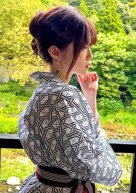 【個人撮影】Fカップ美乳 大学職員のお姉さん28歳 大学教授との秘密不倫デート 温泉ハメ撮り中出し旅の一部始終