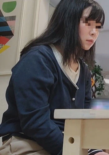 【個人】ホス狂のお姉さんの担保にされた女が心と身体は別の生き物のように、潤滑液で包み込む