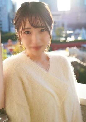 【無修正】【美巨乳】ミスFLASHグランプリ候補の元Fカップグラドル。引退後欲求抑えきれずFカップスレンダーボデイが勃起チンポで突かれ揺てイキまくる！剛毛マンコにディルドぶち込まれアヘ顔晒す。