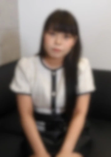 愛嬌抜群ろり顔の新人受付嬢　取引先のお偉いちんぽを6本同時に気持ちよくさせるデキる女　ご褒美にボーナスザーメンごっくん2発中出し4発大喜び