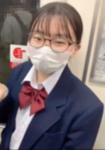 【#74-2】芋で眼鏡な文学処女、久しぶり二度目のハメ撮りエッチ。駅のトイレで露出。剛毛ピュアまんこにまた中出しされて妊娠不可避。♡両想い♡