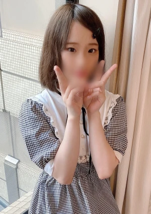 人生初めての中出しを覆面男に捧げる沖縄出身の18歳。1年経ってもその体、そのエロさは健在！どころかパワーアップ！！