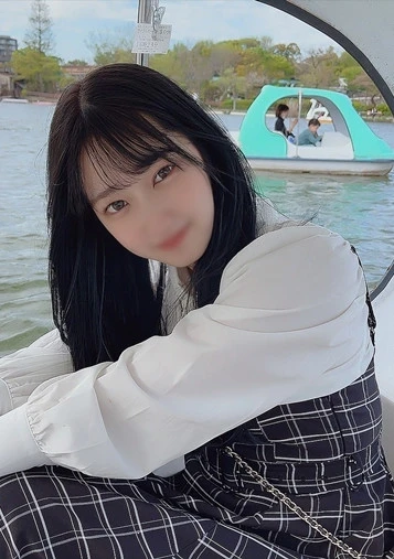 現○時代は恋愛禁止！！表舞台を目指した清純派地下アイドルだった現◯女子大生に生中出し＆口内射精！！