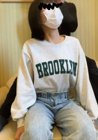 【完全素人リアル動画#122】18歳！経験人数1人（今の彼氏のみ）！中○の頃から履いているパンツ！！初生！初中出し！見た目○C〜J○です・・。（雑談は特典動画にあります）#100%リアル