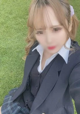 【2005年生】巨乳ツインテギャル・メスガキっぽ見た目で感じまくりのハメ撮り