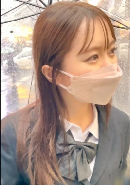 母子家庭で生活費を稼ぐ為に裏垢やってるJ●。可愛い顔して岩のりみたいな剛毛おま●こに生中出しハメ撮り！！