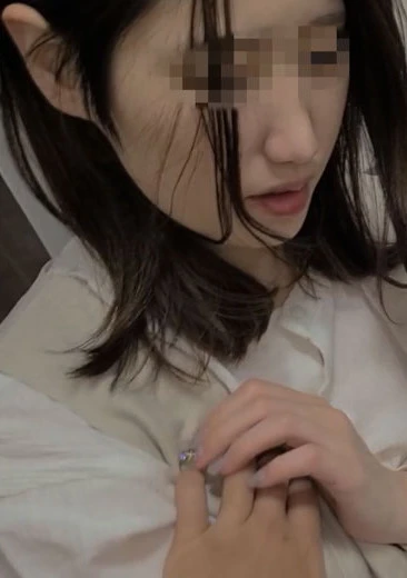 【個人】自信過剰のイヤイヤ妻、近隣住民に見られ落胆してしまい、無慈悲に生の他人棒に犯され無理矢理膣内に注ぎ込む