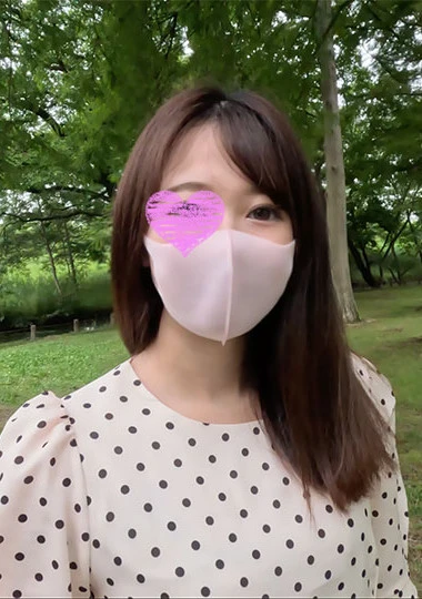 某芸能事務所勤務、真面目女子！！彼氏なし、完全素人！！完全初撮影の彼女に、森の中で中出し、完全初撮影！！『個人撮影』個撮オリジナル３５９人目