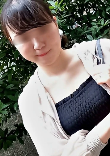 【無修正ｘ個人撮影】30代超ド変態若妻が道端でバイブを挿入したままお散歩！露天風呂でオナニー披露で絶叫イキまくり！爆乳でパイズリしたままフェラする変態っぷりが凄過ぎる！