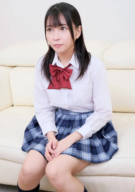 素人ナンパ 新大久保でみつけたウブな女子校生に18cmメガチ○ポを素股してもらったら、こんなにヤラしい事になりました。もえかちゃん