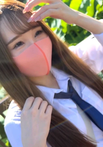 【個人撮影】スレンダーで美脚な制服女子_ビッチそうでウブな女の子と初の中出しSEX