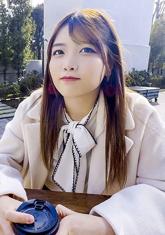 声優のタマゴ、原石系のHカップ巨乳美女！オイルでテカテカおっぱい揉みしだかれクリが肥大化！久しぶりのセックスにうっとりトロ顔、言われるがままに腰を振るメス全開ハメ撮り