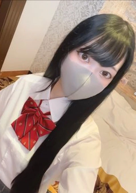 【初撮り】乃◯坂46堀未◯奈似の18歳**女子◯学生！黒髪色白スレンダー美**かなちゃん！