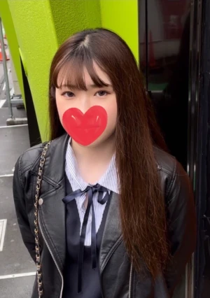 ナチュラルで清らかな美しさを持ったみくちゃん！！ 見た目と似つかぬ美尻は満点の迫力♪ 虚栄心のない心根まで澄んだ清楚系美女に大量種付け！！