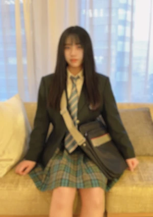 【完全顔出し】剛毛好き必見！！涙目イラマに人生初ごっくん中出しまで！こんな可愛い子がここまでされる映像見たことありますか？