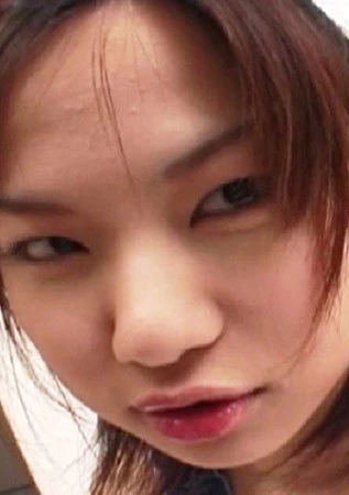 GIRLS&BOUGA　街でぶらついていたおしりもま●こもちっちゃい少女はイケメンのお兄ちゃんが大好きなのでSNSで探してついてきちゃいました。	- みい