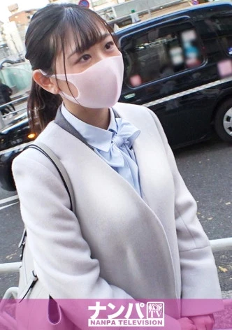 マジ軟派、初撮。 1953 控えめそうなお姉さんが仕事帰りにナンパの餌食に！案の定押しに弱くて脱がされる！大人しそうな雰囲気とは裏腹に凶悪なおっぱい！血管浮き出たぷっくり乳輪、胸元にはセクシーなホクロ！スケベ乳をブルンブルン揺らして中イキ！！