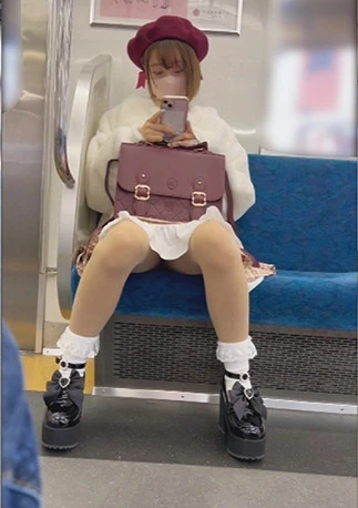 女子大生をおいかけまわしたら… 2