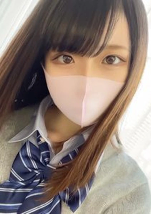 現○女子○学生超スレンダー美**！放課後にスク水着させて人生初の大量顔射！