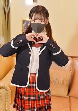 初撮り、**pznpqszoyj １８歳巨乳の美白スライムおっぱいが揺れまくるリンちゃん。パイパンまんこに中出しハメ撮り　レビュー特典あり