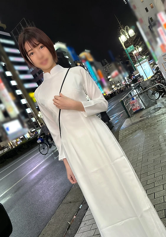 【個撮・中出し】**pznpqszoyj ベトナム帰国子女・yui（１８）純白アオザイが似合いすぎるめっかわ美●女と生セックスしました