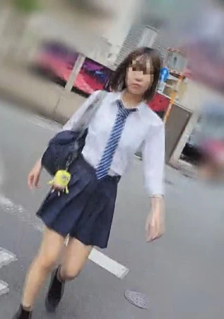 A Gal Who Runs A Ramen Shop In The Neighborhood*.