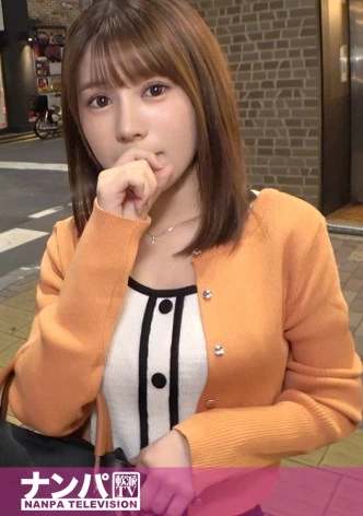 マジ軟派、初撮。 1960 職場のストレスをHなライブチャットで発散する隠れエロ娘をナンパ成功！見られる事での快感はAVにも通じるところがあって…？声を押し殺そうとするも膣奥突かれる快感にどうしても漏れでてしまう！