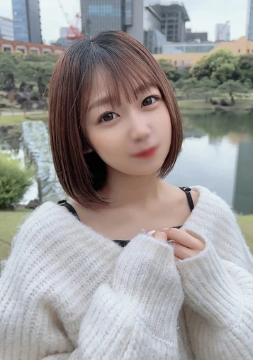 美容専門学校に通う美人美巨乳色白ネイリストの潤んだ瞳を見つめながら唾液たっぷり口内射精！！初めて絶頂することを知ったEcupボディに連続膣内射精！！