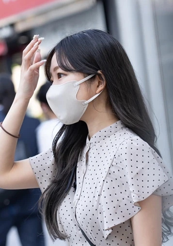 知的な文系女シで有名だった彼女が突如僕に冷たくなったその理由を知った時、僕は彼女を許す事ができなかった。2回連続生中出し。