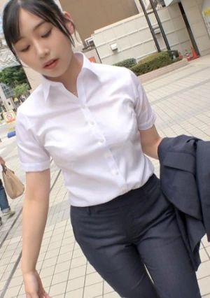 マジ軟派、初撮。 1983 色白美ボディの魅力的なOLをナンパしてホテルで濃厚セックス！美尻&美巨乳をビクつかせて気持ち良さそうに喘ぎうっとり顔で巨根を受け入れる！