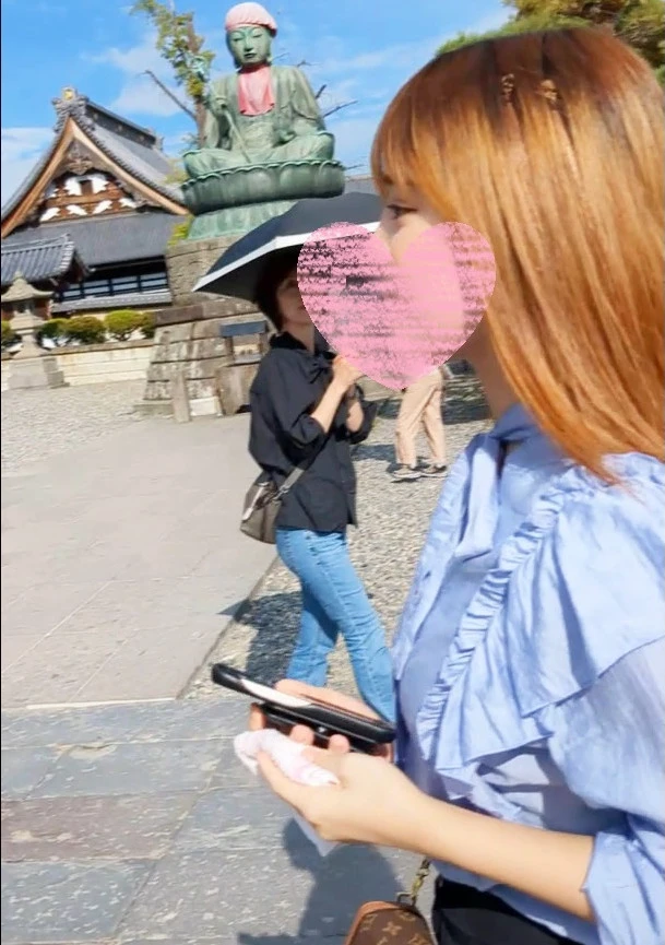 アイドル級顔面偏差値！素直でかわいいなみどリちゃん。ソファでフェラ抜き、強烈パワーでバック風呂挿入プライベートセックス。