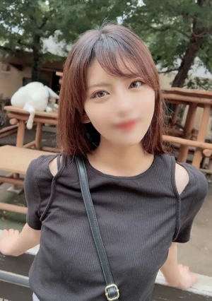 惚れ惚れしてしまう程のスレンダーボディで美意識の高い美女・・・まさかの剛毛で人目気にせずスワンボートで公然猥褻からの口内射精＆2回連続生中出し！！