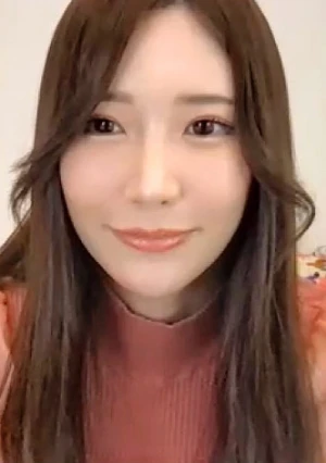 【誰もが振り向く超絶美女が…】余分な前説、ヌルい前戯、一切無し！！イキなりフルスロットルで、最高級スタイルの美人看護師をイカせまくる！！！「●ぬ時に思い出せるセックスがしたいw照」と語る、性狂いトンデモ美女。知らないオジさんに開発された艶かしいカラダをくねらせ没入オーガズム！！！頬を紅潮させながら痙攣アクメ連発、衝撃の7Pセックス70分一本勝負が観れるのは「シロウト・ストロング」だけ！！！