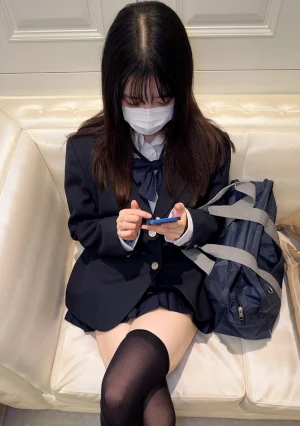 【個撮】 あどけなさとキレイな黒髪スレンダー美脚s女２。腰浮き手ま〇超敏感体質イきまくり女「おかしくなっちゃうぅぅぅ～～～！！♥」エ〇マンガみたいなこと言ってイク膣奥大量中出し