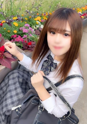 2年前に転校してしまった白く透き通る美しいハーフは巨乳で大人の身体に成長していた・・・背徳感を感じながら避妊具無しで2回連続膣内射精！！