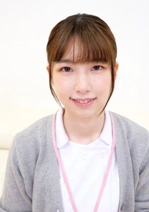 完全顔出し現役ナースをガチナンパ！白衣の天使がEDに悩む男を改善！ ギン勃ちしたら喜んで中出しセックスまでさせてくれました！ まいさん