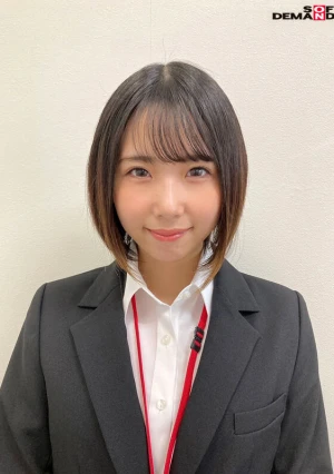 服の中身は色白、巨乳、パイパンの三冠王 得意気にジャンケンメガネ女子とSOD本社のエントランスで… SOD女子社員 ハダカになるより恥ずかしい脱ぎキャンBOX野球拳 営業部2年目 久保歩夢