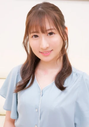 お尻のキレイな素人お姉さん！ パンティ越し素股してもらえませんか？ 恥ずかしいけど興奮しちゃって顔は真っ赤！パンティはベッチョリ！勝手にハミ出したチ○ポがのめり込むくらいマ○コをグリグリ！じゅんさん