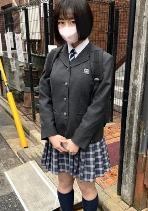 顔出し【個人撮影】激レア_黒パンストの制服女子とハメ撮り_SNSで知り合った美脚娘に種付SEX