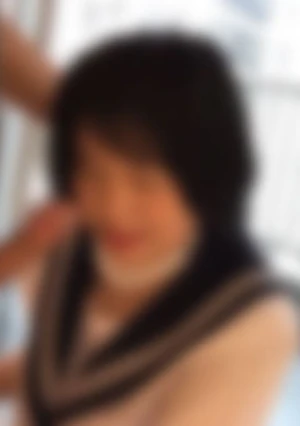 【ハメ撮り・強中出し】 セーラー服の似合う若すぎる女の子に中出ししてからのぶっかけ