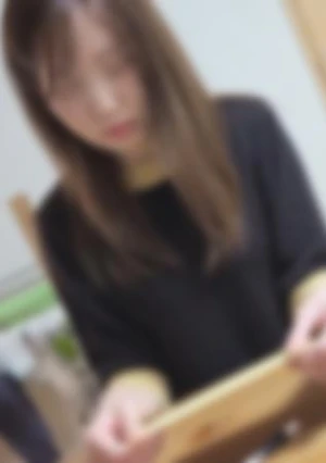 【個人】 家庭と借金で疲れ切った奥さんをハッハ゜で現実逃避。意識が朦朧のまま理性も失い、寝ているコ供の傍でも快楽に負けて腰を振ってしまう。