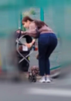 【個人】 安産型の美尻アイドル顔奥さん。好き放題にケツを撫で回しても返済資金が用意できないため、膣奥にたっぷり中出し。返済用ハメ撮りを限定公開。