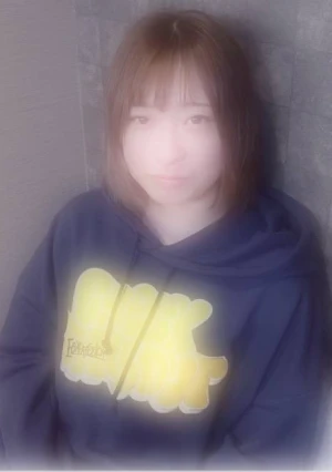 初撮り！初顔出し！ウブな子が服を脱ぐとスレンダーでピンク色の乳首がエロすぎたので口内射精し最後は正常位にて中出し。