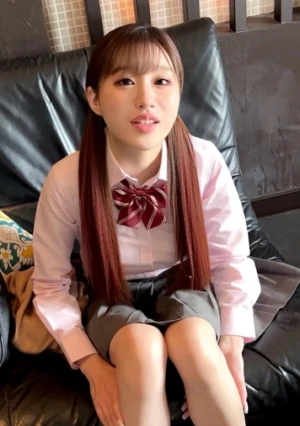 顔出し【個人撮影】 生意気そうな赤茶髪のギャルマ●コとの割り切り_中出しされても能天気な態度でお掃除フェラまでしてくれる優秀なビッチでした。